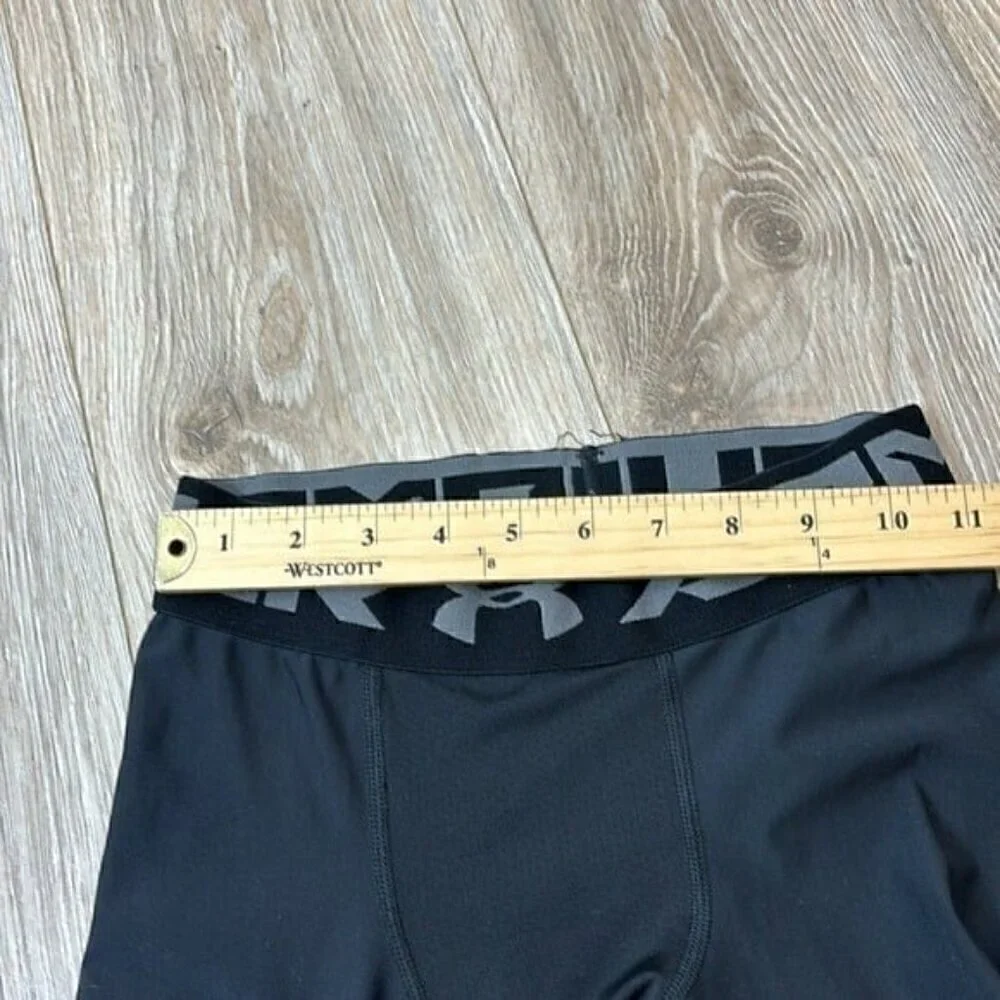 Under Armour boys black  legging sports athletic size Medium missing tag